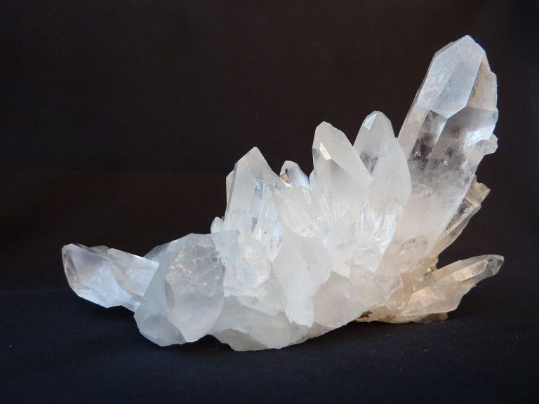 Read more about the article 9 Undeniable Reasons People Love Crystals For Their Business Success